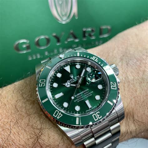 Rolex submariner green dial price